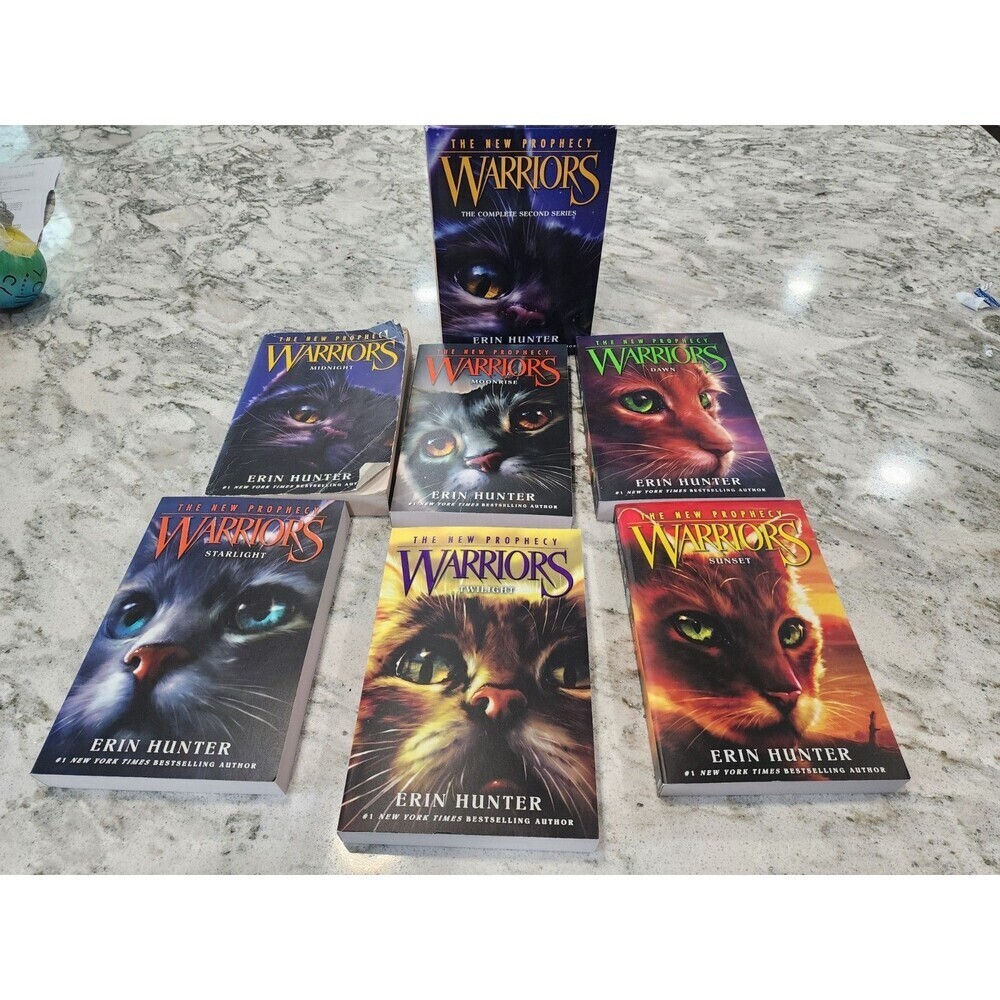 Warriors: the New Prophecy Book Set: 1 To 6 : The Complete Second Series